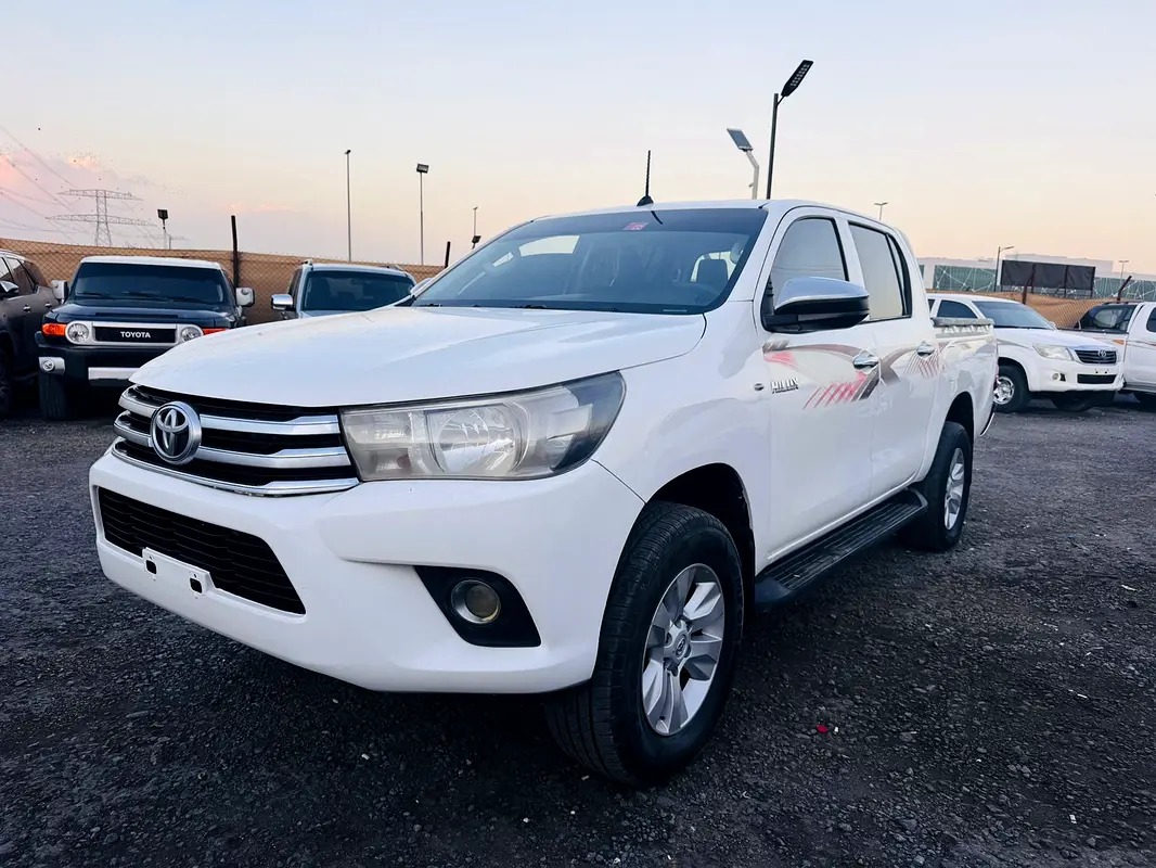 Toyota Hilux 2016